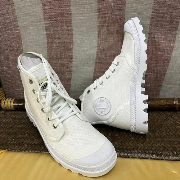NWB PALLADIUM PAMPA HI top ORIGINALE shoes unisex Men 6.5 Women 8 boot